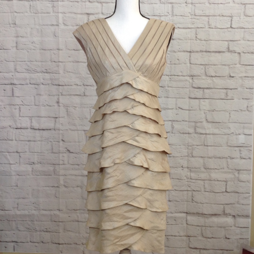 Adrianna Papell Gold Formal Layered Dress Size 8